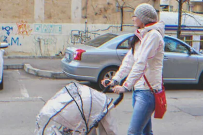 Old Man Helps Single Mom Fix Baby Stroller, Next Day Sees Private Jet Landing For Him — Story of the Day